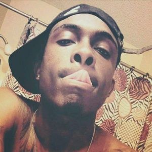 Meet your Posher, Dedrick